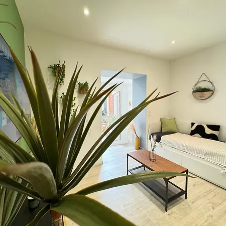 Tour D'auvergne - En Plein Centre Ville, Proche De La Cathedrale Et De La Place De Jaude Clermont-Ferrand