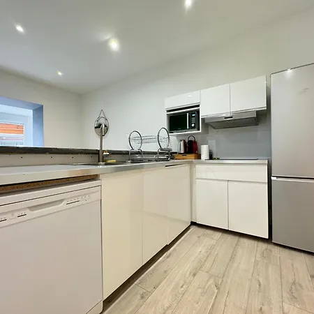 Tour D'auvergne - En Plein Centre Ville, Proche De La Cathedrale Et De La Place De Jaude アパート