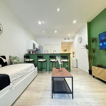 Tour D'auvergne - En Plein Centre Ville, Proche De La Cathedrale Et De La Place De Jaude * クレルモン・フェラン