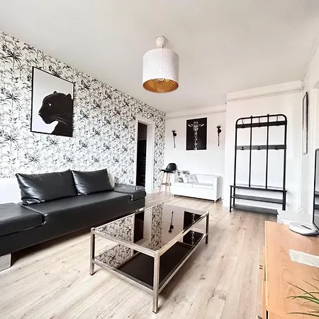 Tour D'auvergne - En Plein Centre Ville, Proche De La Cathedrale Et De La Place De Jaude クレルモン・フェラン