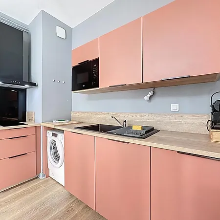 Tour D'auvergne - En Plein Centre Ville, Proche De La Cathedrale Et De La Place De Jaude アパート