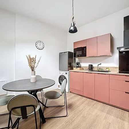 Appartement Tour D'auvergne - En Plein Centre Ville, Proche De La Cathedrale Et De La Place De Jaude