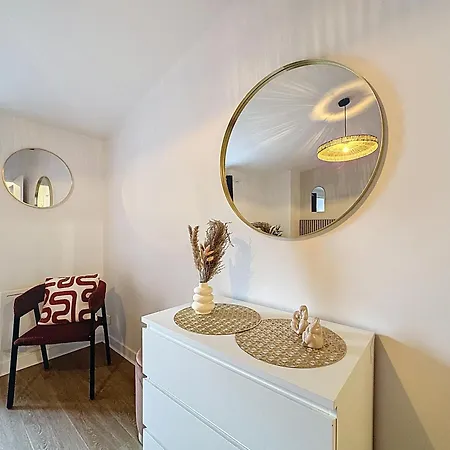 Tour D'auvergne - En Plein Centre Ville, Proche De La Cathedrale Et De La Place De Jaude