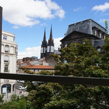 Appartement Tour D'auvergne - En Plein Centre Ville, Proche De La Cathédrale Et De La Place De Jaude Clermont-Ferrand