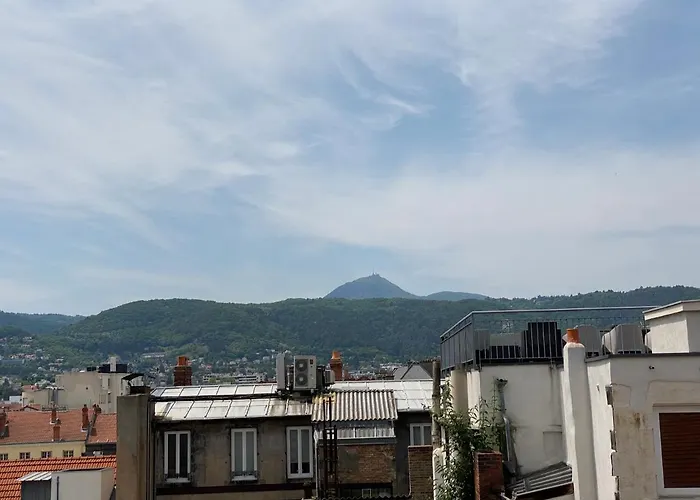 Tour D'auvergne: Near Cathedral And Place De Jaude Apartment *
