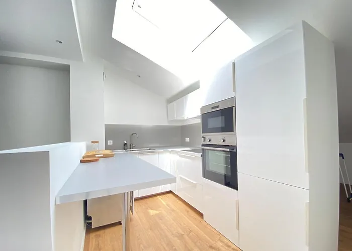 Appartement Tour D'auvergne - En Plein Centre Ville, Proche De La Cathedrale Et De La Place De Jaude *