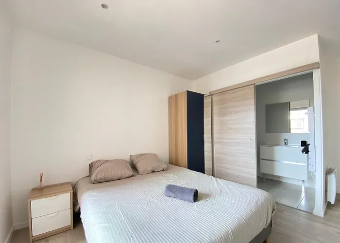 Tour D'auvergne - En Plein Centre Ville, Proche De La Cathedrale Et De La Place De Jaude *