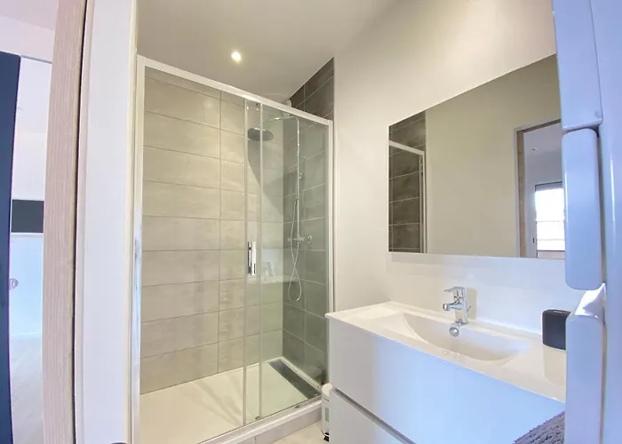 Apartment Tour D'auvergne: Near Cathedral And Place De Jaude