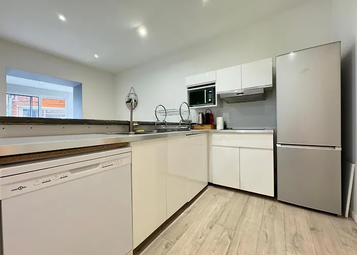 Tour D'auvergne: Near Cathedral And Place De Jaude Apartment