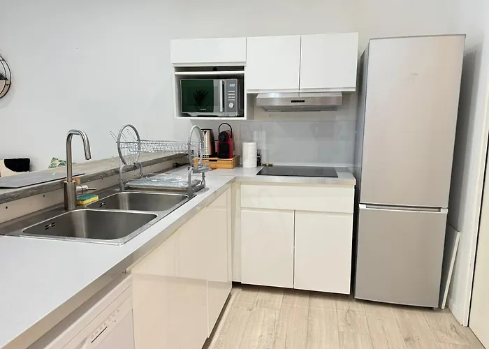 Apartament Tour D'auvergne - En Plein Centre Ville, Proche De La Cathedrale Et De La Place De Jaude Clermont-Ferrand