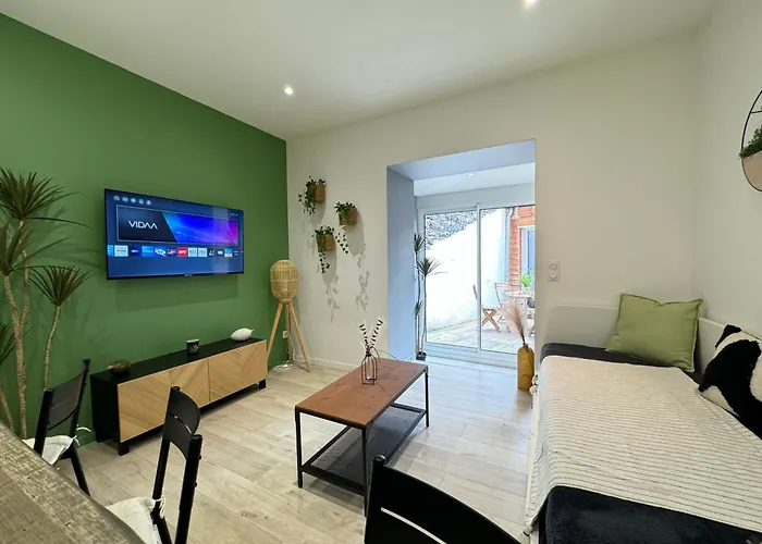 Apartment Tour D'auvergne: Near Cathedral And Place De Jaude *