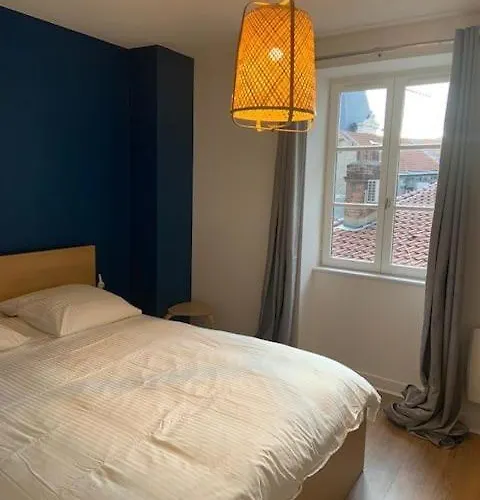 Tour D'auvergne: Near Cathedral And Place De Jaude Apartment Clermont-Ferrand