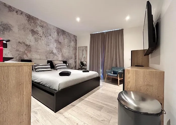 Tour D'auvergne - En Plein Centre Ville, Proche De La Cathedrale Et De La Place De Jaude Appartement